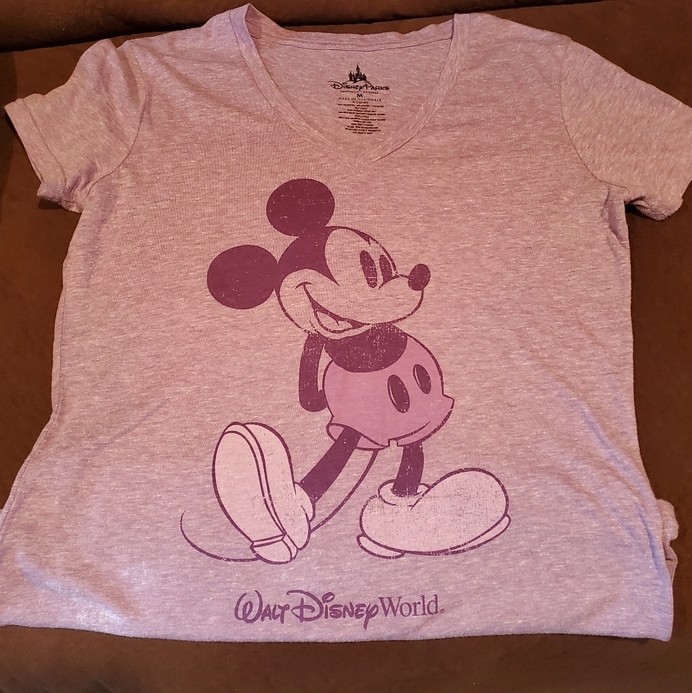 Womans Med. Vneck purple Jersey cotton Mickey tee